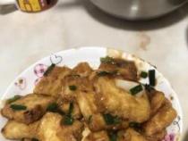 轻松制作，外酥里嫩，脆皮豆腐的家常做法