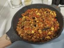 老干妈炒饭做法大揭秘：隔夜饭的华丽变身，美味营养两不误