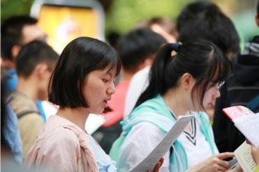 初中复读政策解读与心态调整，助力你再次挑战中考
