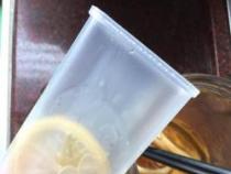 制作菠萝冰棍：简单易学的夏日清凉甜品
