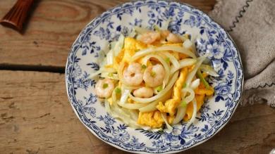 虾仁炒蛋：营养丰富的美味佳肴