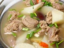 冬季滋补佳品：滋补羊肉汤的制作秘诀