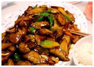 家常烹饪正宗东北地三鲜：绵软入味，回味无穷