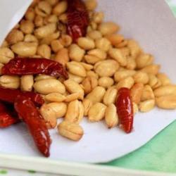 麻辣花生仁制作秘诀：如何做出美味可口的花生仁