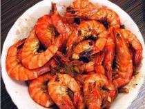 油焖大虾：家常美味，年味十足