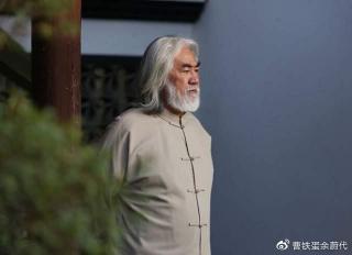 卖酒者传：德行与智慧的典范