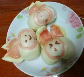 兔子馒头制作大揭秘：轻松打造色彩缤纷的可爱面点
