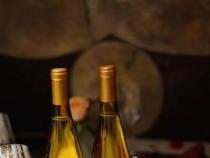 轻松自酿，醇香满溢：手把手教你制作葡萄酒
