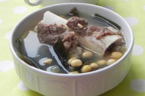 海带排骨汤制作方法：营养丰富的温补佳肴