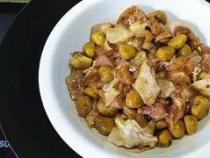 栗子鸡做法大揭秘：轻松烹饪栗香四溢的鸡肉